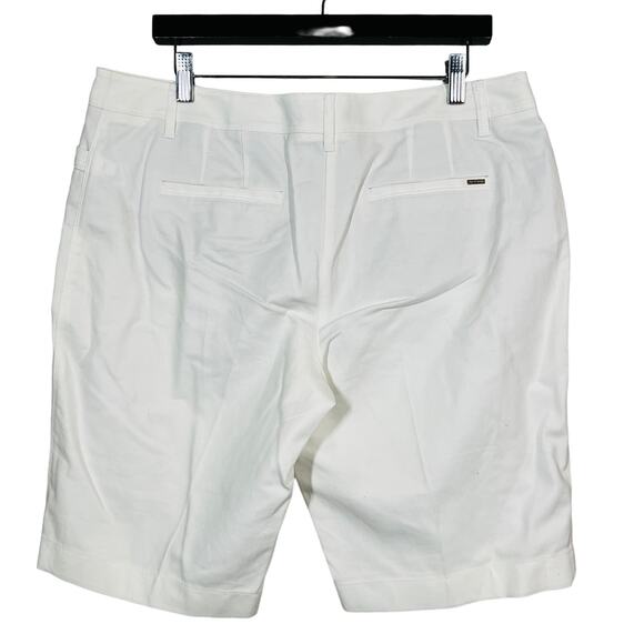 NEW! WHBM Smooth Stretch Bermuda Shorts White - 14 - Picture 2 of 7